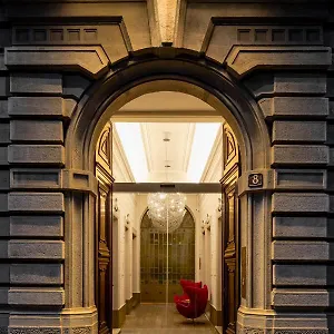 Palazzo Segreti 4*, Milán Italia